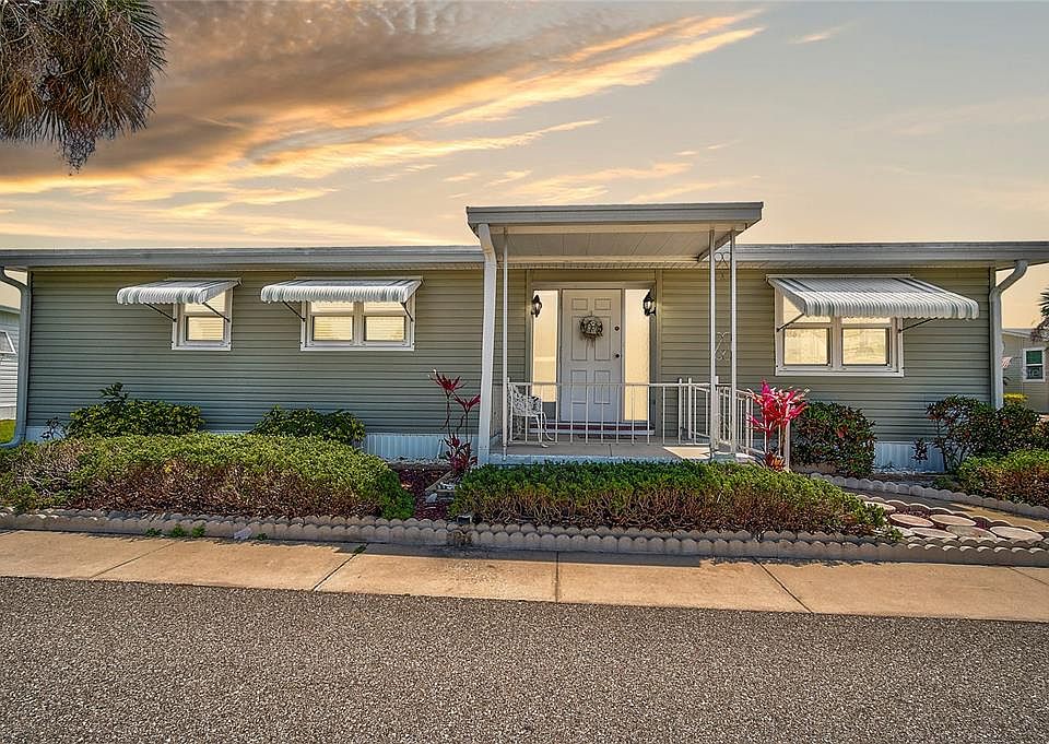 1st image of 681 GLORIOSA DRIVE