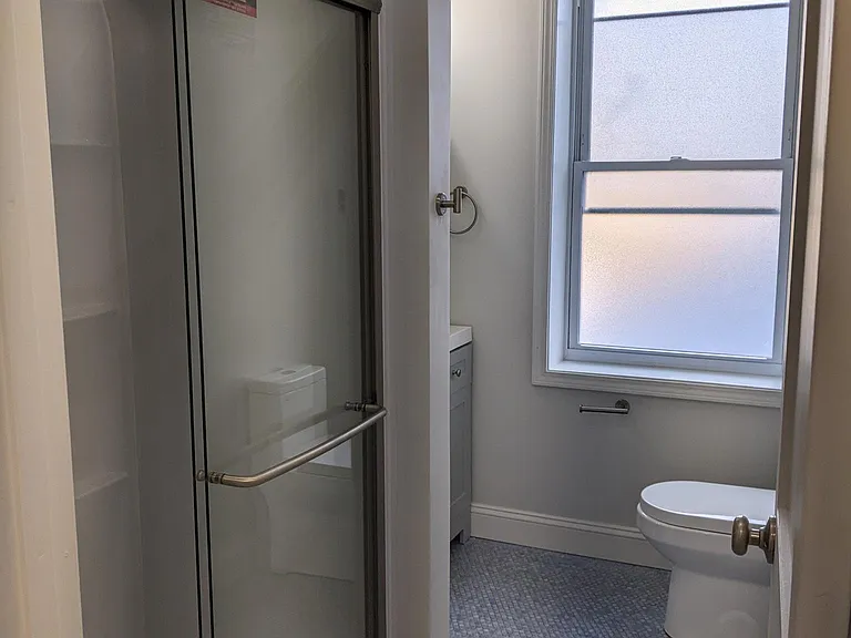 1520 Hollins St #3 — Photo 25