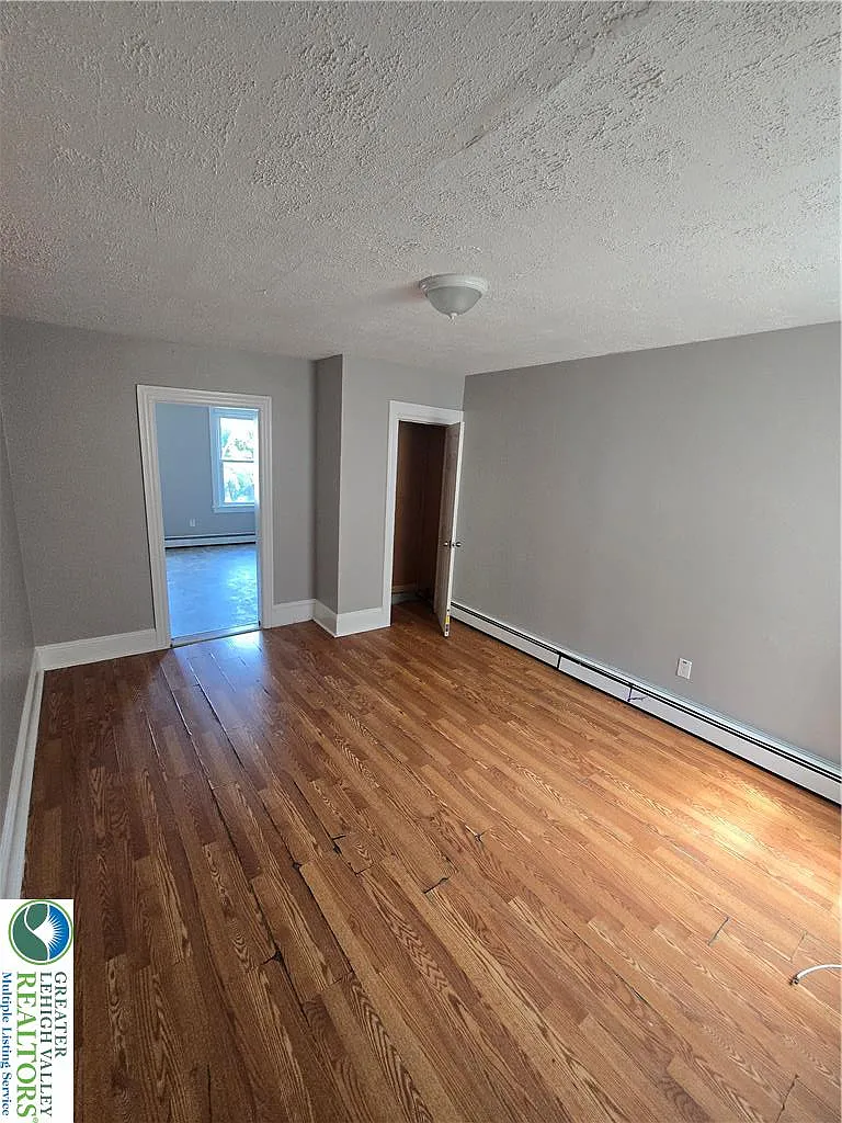 1 bed, 1.0 bath, 600 sqft, $1,250 — Photo 3