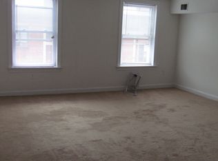 1211 Locust St #3, Philadelphia, PA 19107