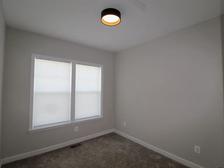 3424 Monterey Dr — Photo 29
