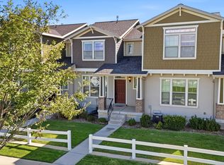 1316 S Mountain Crest Dr W, Woods Cross, UT 84087