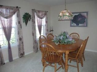 40W067 Jack London St, St Charles, IL 60175