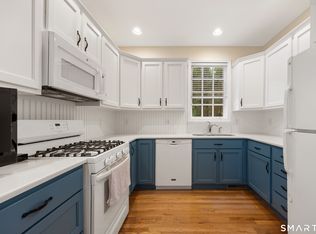 33 Old Field Hill Rd UNIT 18, Southbury, CT 06488