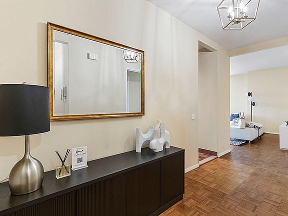 4th image of 245 E 93rd St APT 22G
