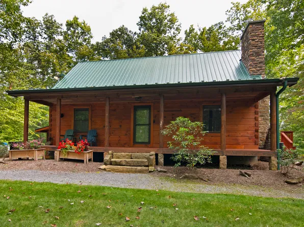 5277 Shoestring Trl, Williamsburg, WV 24991