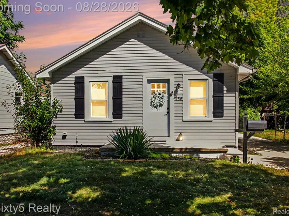 156 W Brickley Ave, Hazel Park, MI 48030