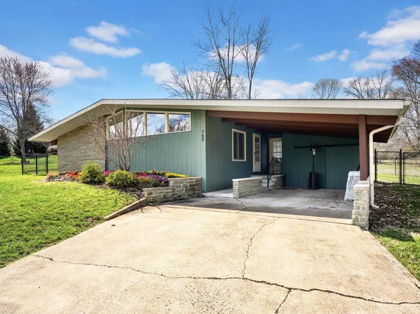 765 W Gourley Pike, Bloomington, IN 47404