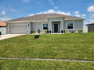 1075 SW McCoy Ave, Port Saint Lucie, FL 34953