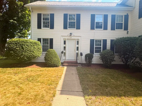 17 Oak St #1, Winchendon, MA 01475