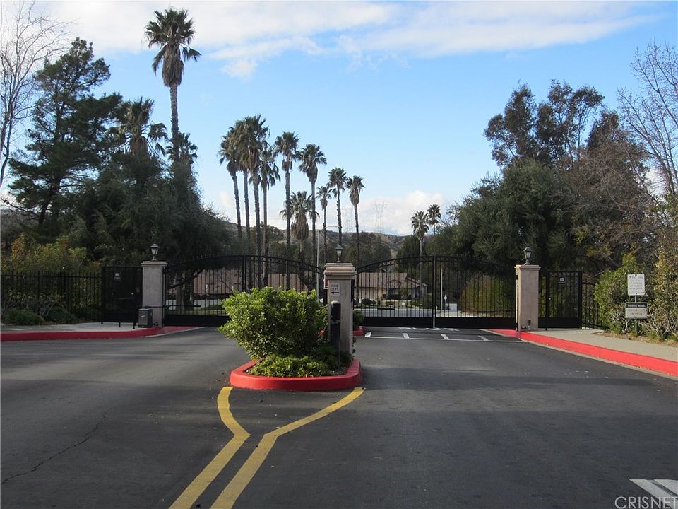 1st image of 19928 Avenue Of The Oaks