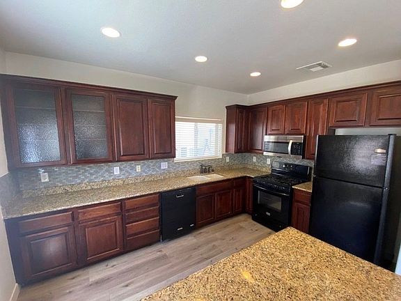 2nd image of 9159 Brilliant Prairie Ct