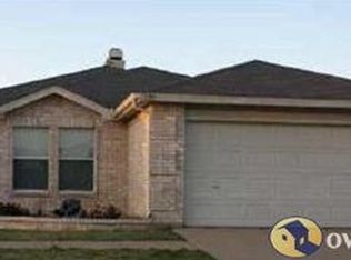 520 Nuffield Ln, Crowley, TX 76036