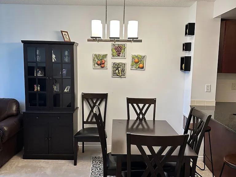 310 Red Maple Rd #206 — Photo 4