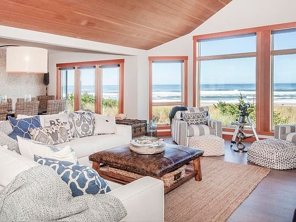 5th image of 355 Salishan Dr