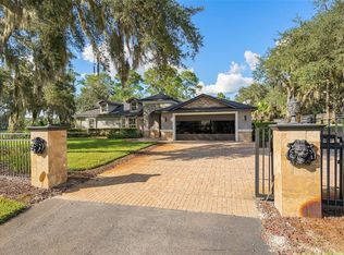 39250 Forest Dr, Eustis, FL 32736