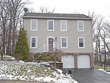1st image of 237 Jaclyn Dr