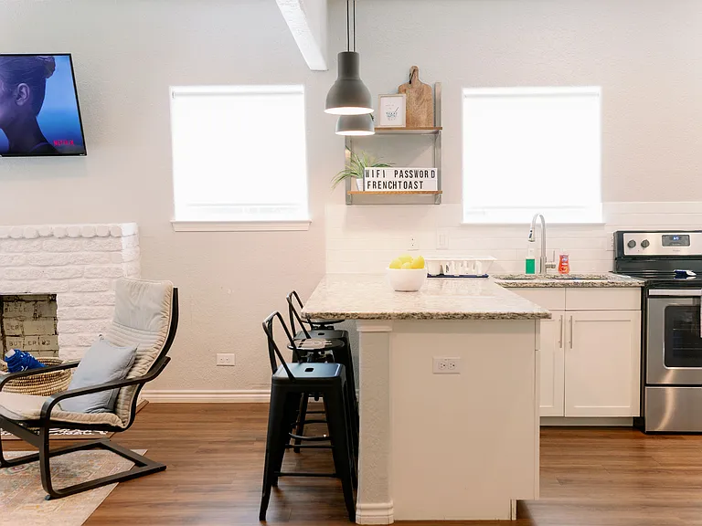 1007 W French Pl — Photo 26