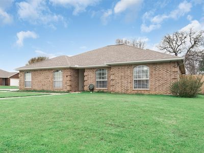 601 Oak View Ct, Azle, TX, 76020
