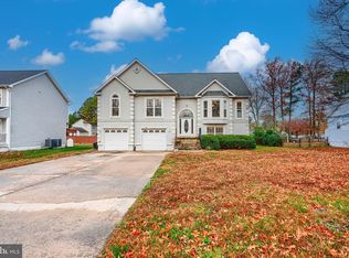 203 Forest Ave, Colonial Beach, VA 22443