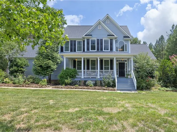100 Fairmont Pl, Hillsborough, NC 27278