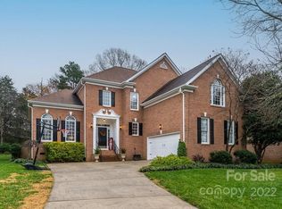 17015 Winged Thistle Ct, Davidson, NC 28036