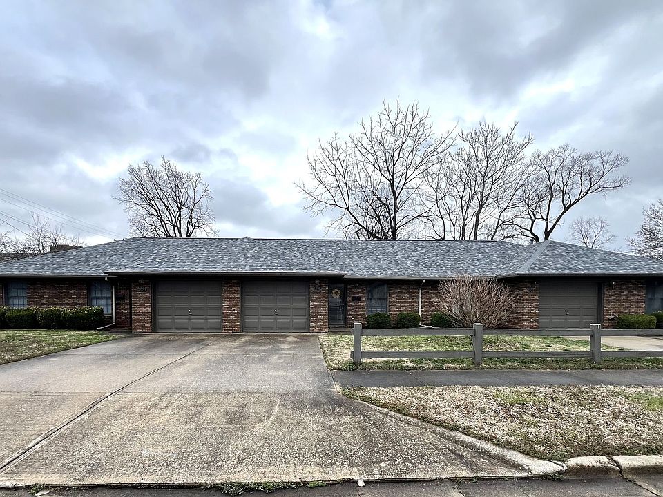 1st image of 1525 Spruce St