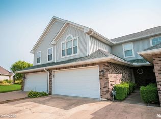 42 Brooke Cir, Morton, IL