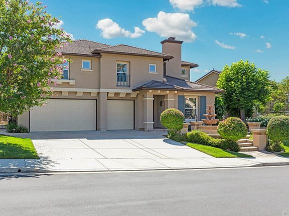 2nd image of 23810 Canyon Vista Ct