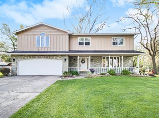 52372 Briarcliff Ln, South Bend, IN