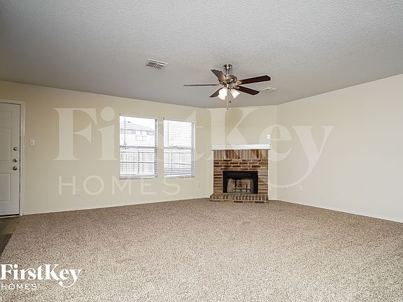 2nd image of 1464 Greenbrook Dr