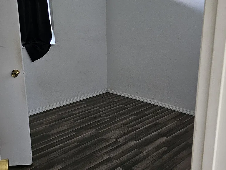 1849 7th St SW #24 — Photo 15
