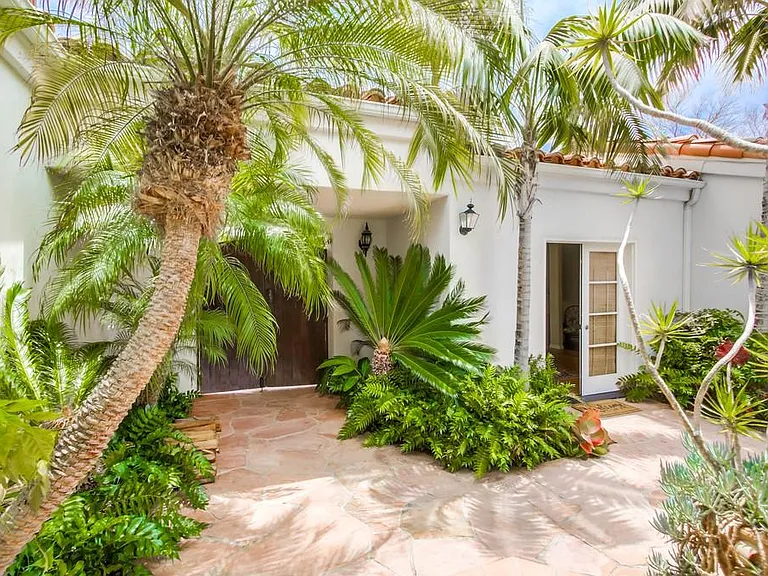 6352 Castejon Dr — Photo 43