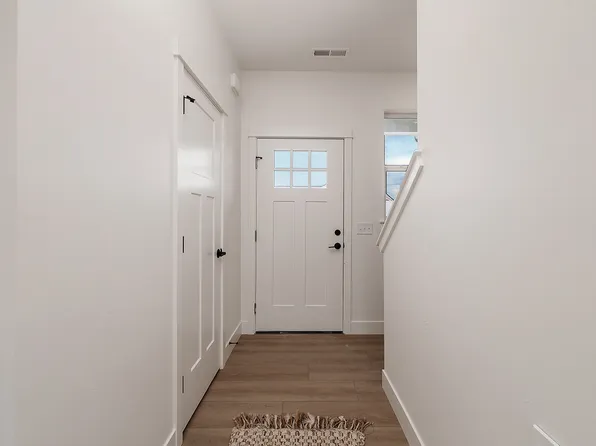 1124 Buffalo Crossing Dr #1, Billings, MT 59106