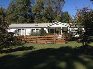 2104 Old Hickory Grove Rd, Mount Holly, NC 28120