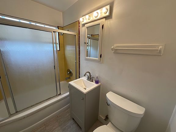 3rd image of 5004 Mission Blvd #5004