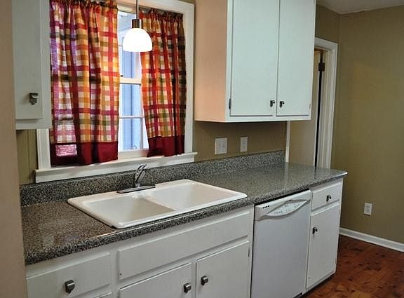 Another view of the kitchen