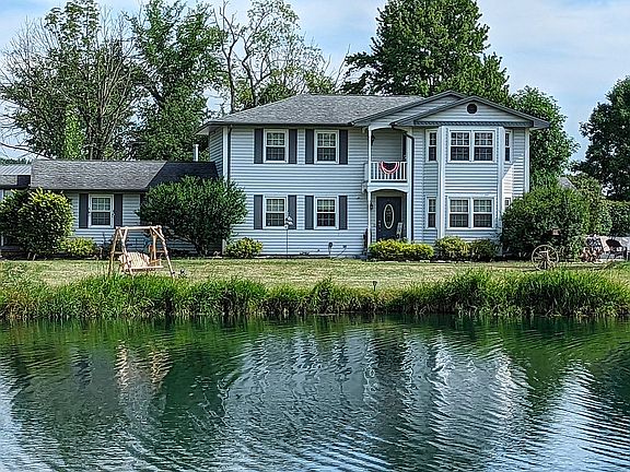 2nd image of 7979 Dutch Ln NW