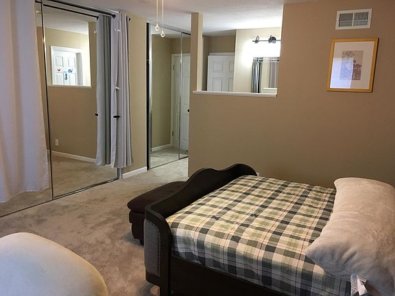 2nd image of 48029 Leontine Ct