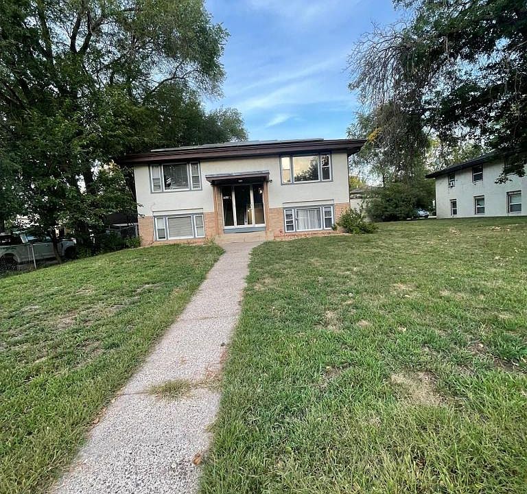 1st image of 5419 4th St NE