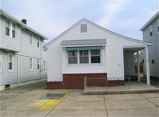 7 N Benson Ave, Margate, NJ 08402