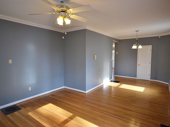 2nd image of 7173 Wellington Ct