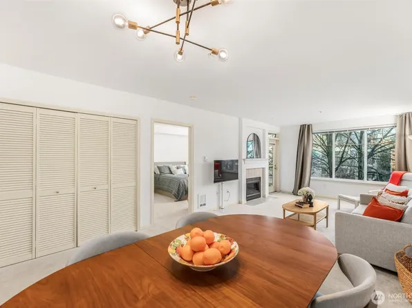 1525 NW 57th Street #302, Seattle, WA 98107