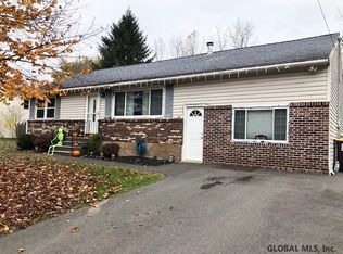 2004 Piney Point Rd, Troy, NY 12180