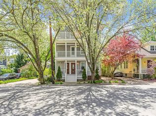 131 10th St #3, Providence, RI 02906