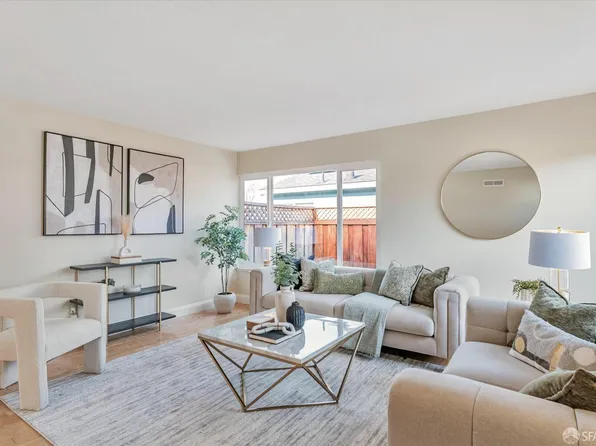 233 Martinvale Ln, San Jose, CA 95119