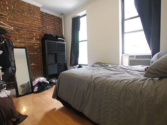 2nd image of 221 E 28th St APT 11