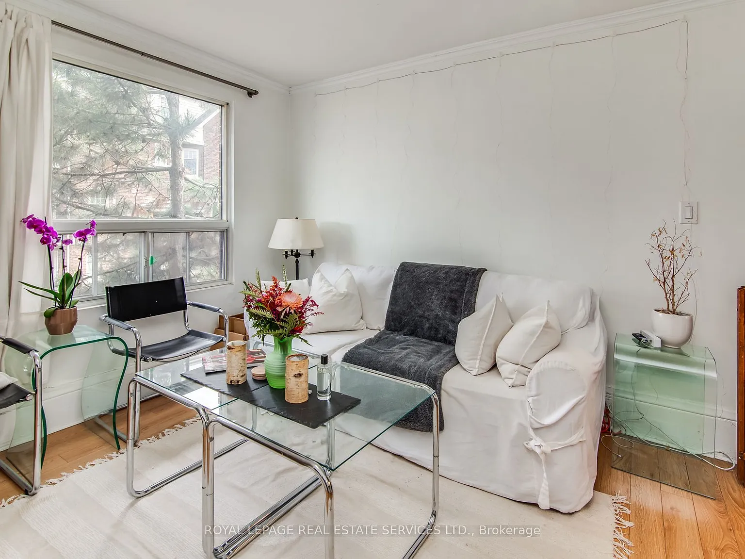 2 bed, $2,850 — Photo 2