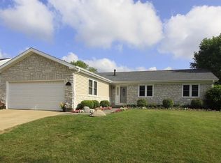 545 Ripple Brook Ct, Lake Zurich, IL 60047