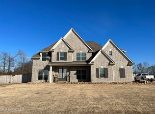 2906 Fall Spring Dr, Olive Branch, MS 38654